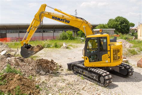 komatsu mini excavator pc138 specs|komatsu 138 excavator specs.